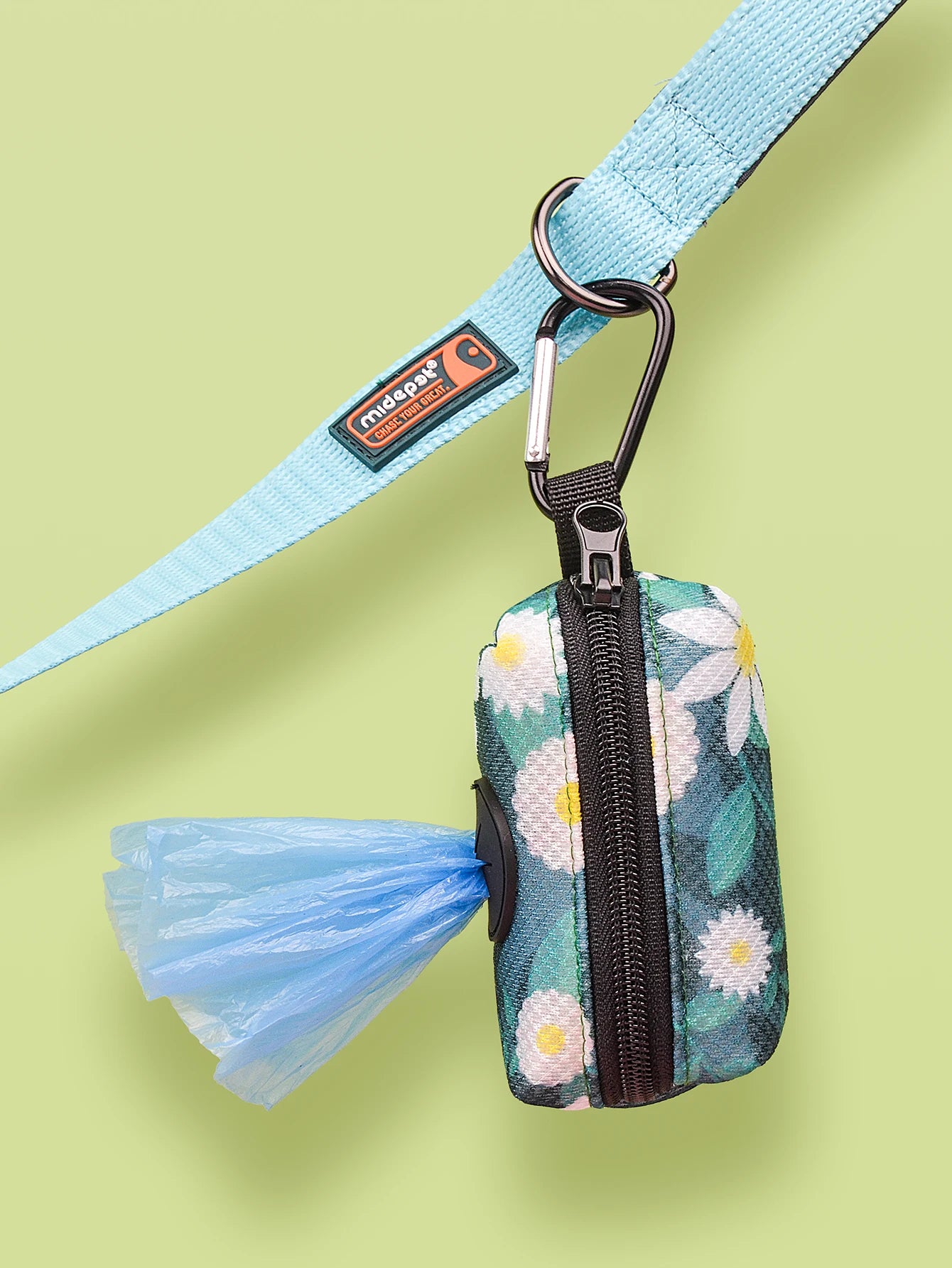 Poop in Style! Cute Designer Poop Bag Holder – Easy Attachment for Any Leash - amazing bark 