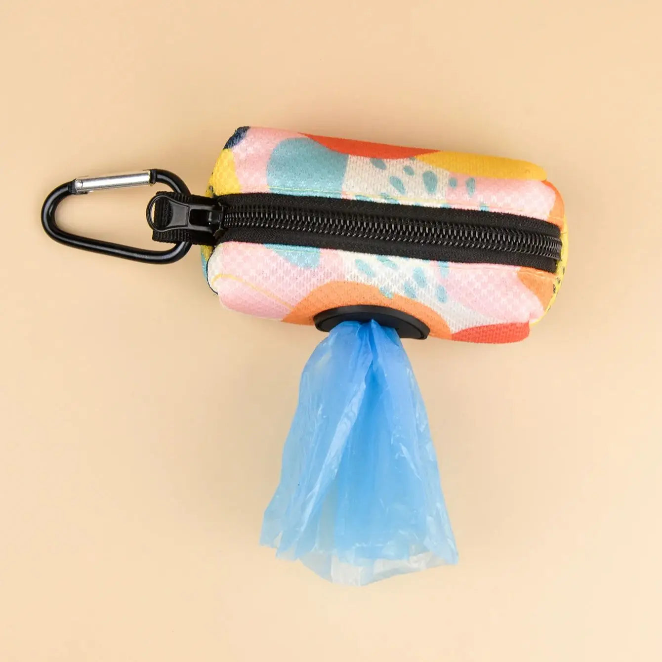 Poop in Style! Cute Designer Poop Bag Holder – Easy Attachment for Any Leash - amazing bark 